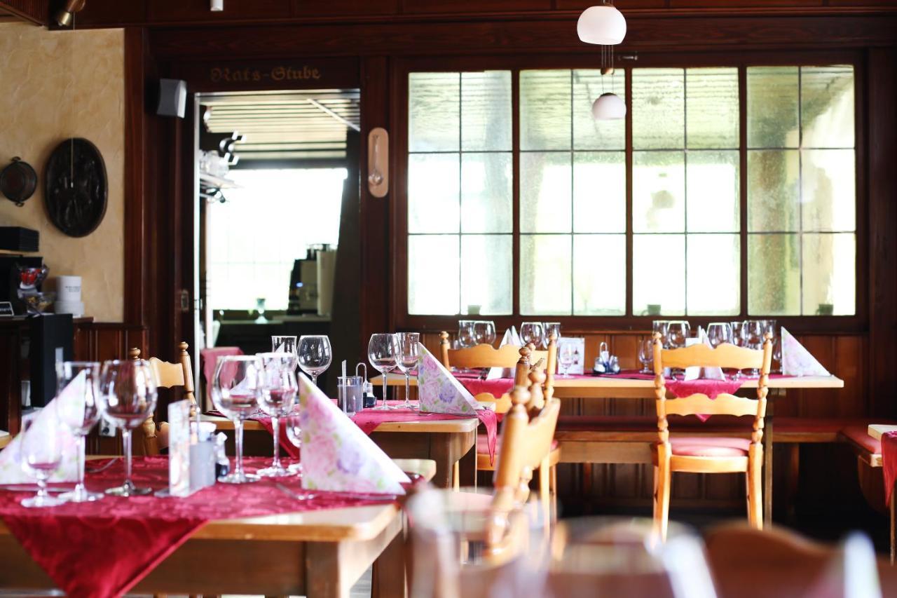 Hotel Restaurant Adler Stube Münstertal Exterior foto
